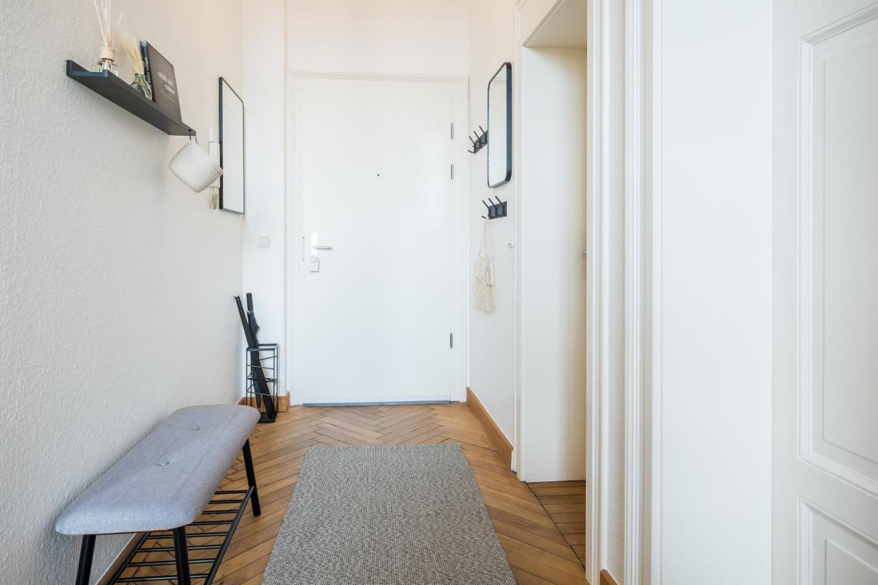 Schwarzlins Loftraum - Stilvolles Apartment Mit Smart Tv, Netflix, Disney Plus, Schnellem Wlan, Parken, Nespresso Sankt Ingbert Exteriér fotografie